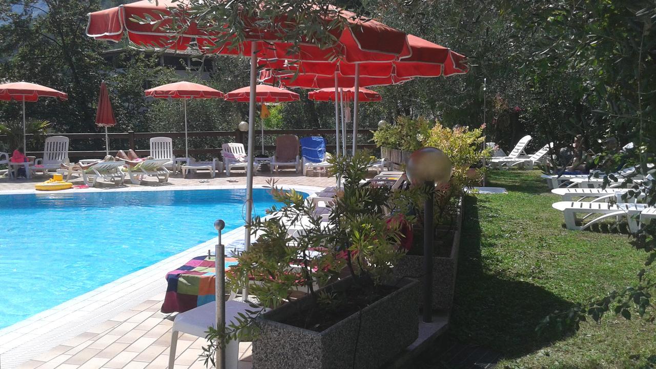 Residence Miravalle Limone sul Garda Exterior photo